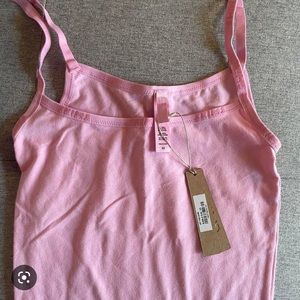 SKIMS Cotton Logo Tank in bubblegum